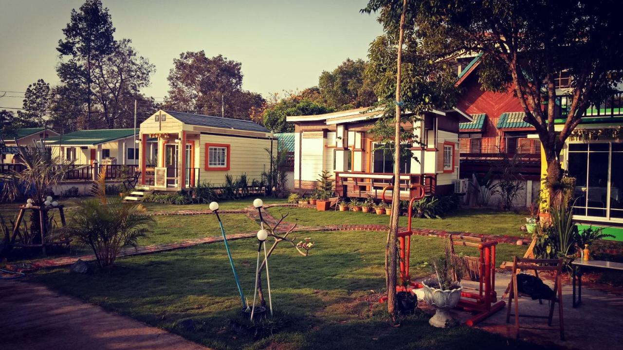 มุกดาสวรรค์ รีสอร์ท - Mukda Sawan Resort Mukdahan Exterior foto
